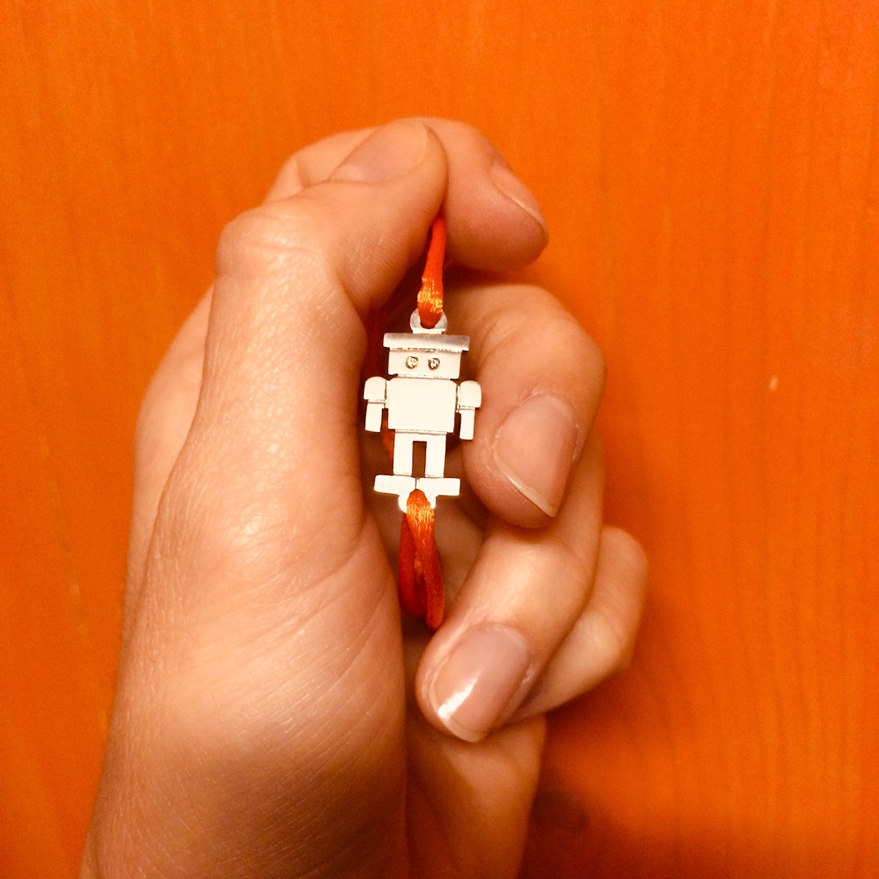 Bracelet petit robot