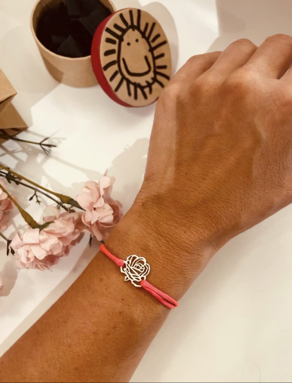 17 - Bracelet petite rose