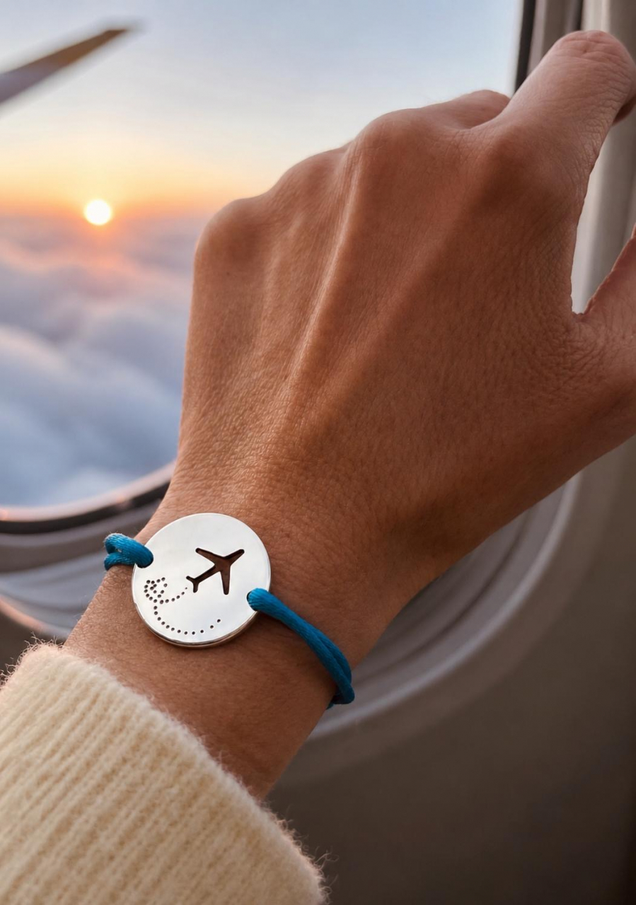 19 - Bracelet avion