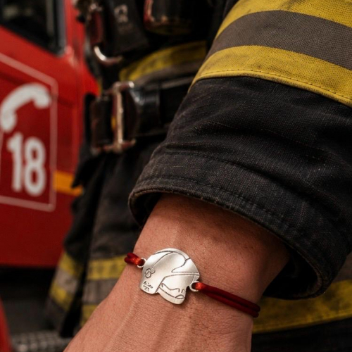 11 - Bracelet casque de pompier